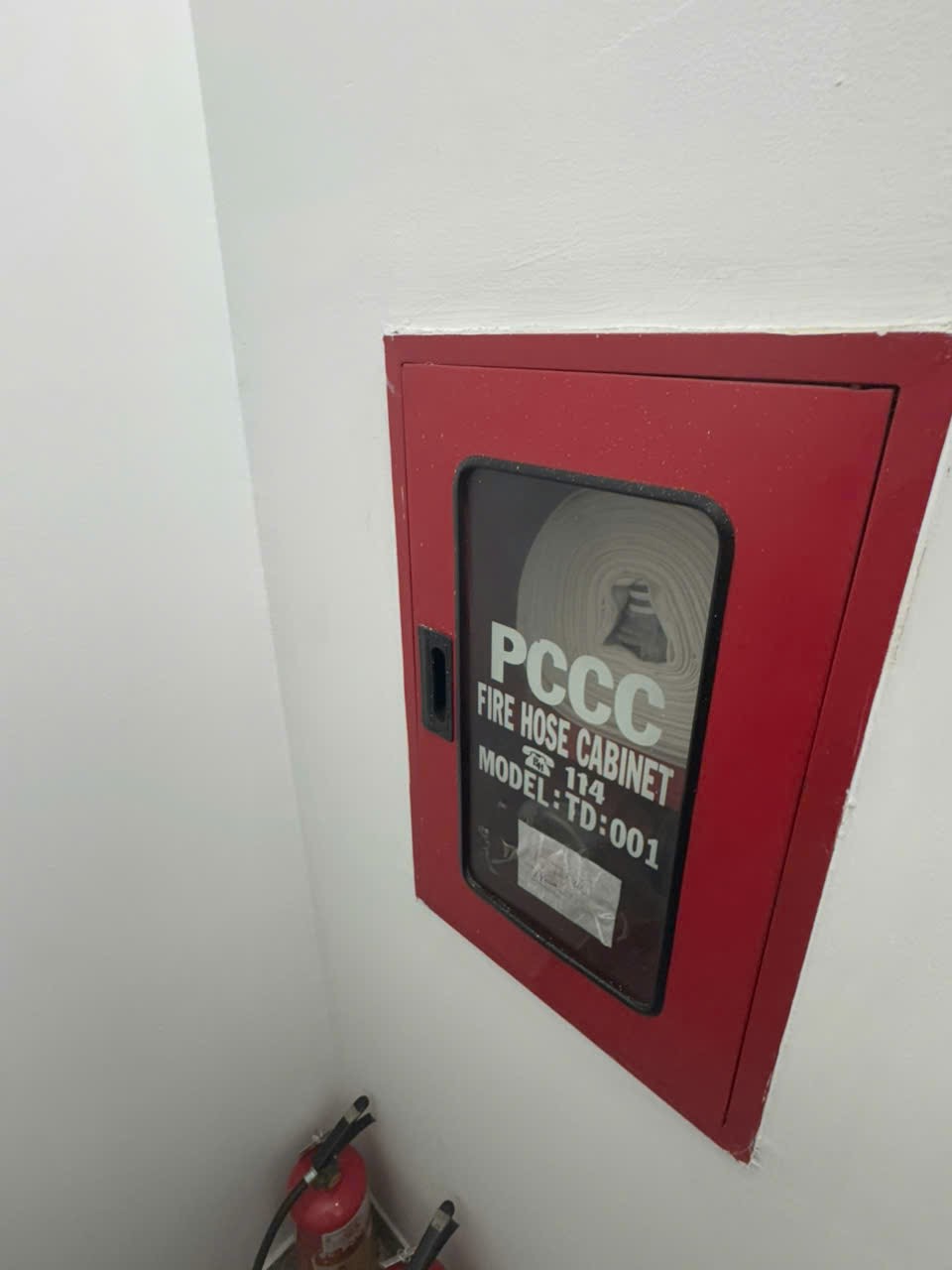 Tủ vòi chữa cháy lầu 3