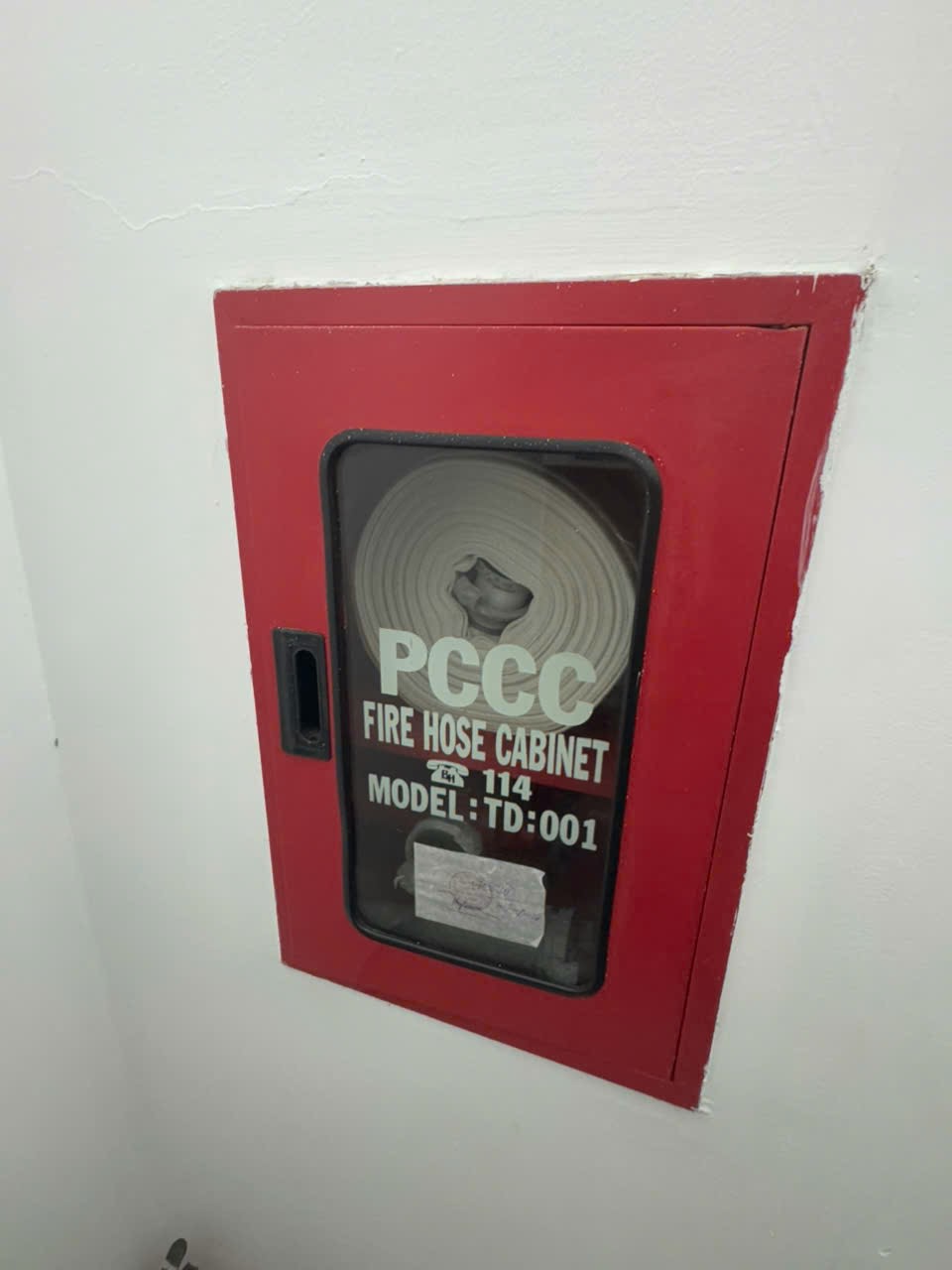 Tủ vòi chữa cháy lầu 4