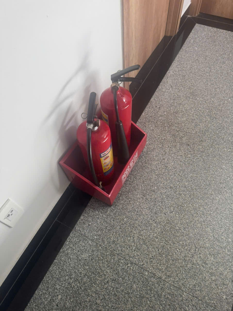 Bình chữa cháy lầu 4
