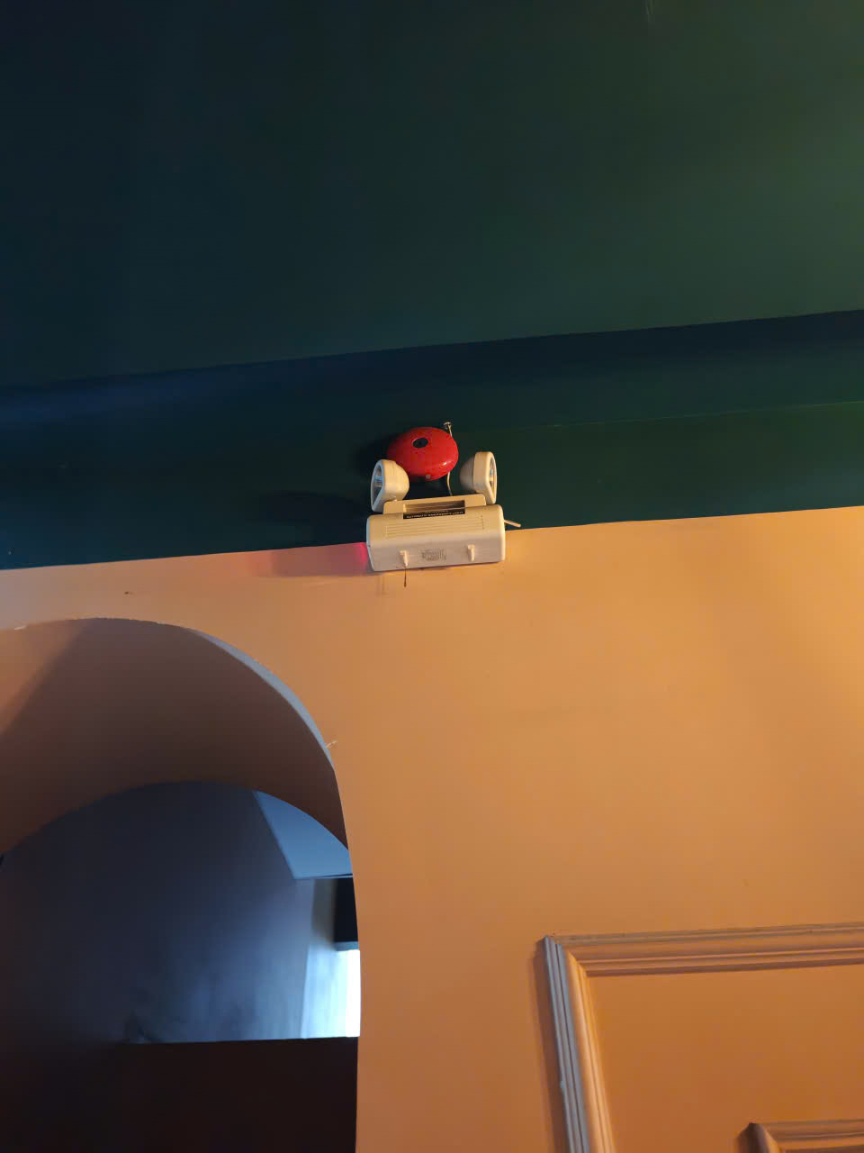 Chuông báo cháy & đèn thoát nạn Tầng 1