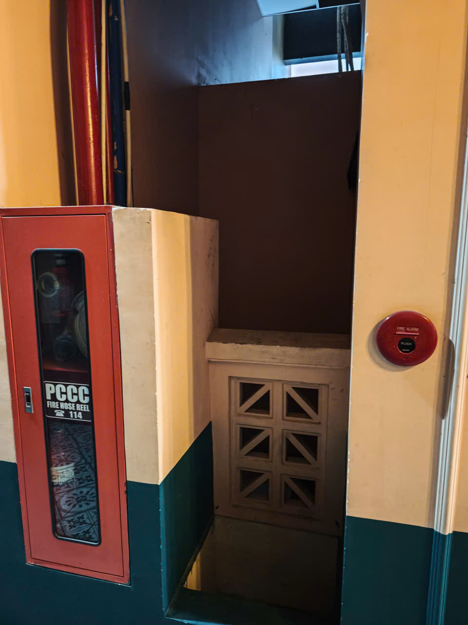 Tủ vòi chữa cháy & Chuông báo cháy Tầng 1
