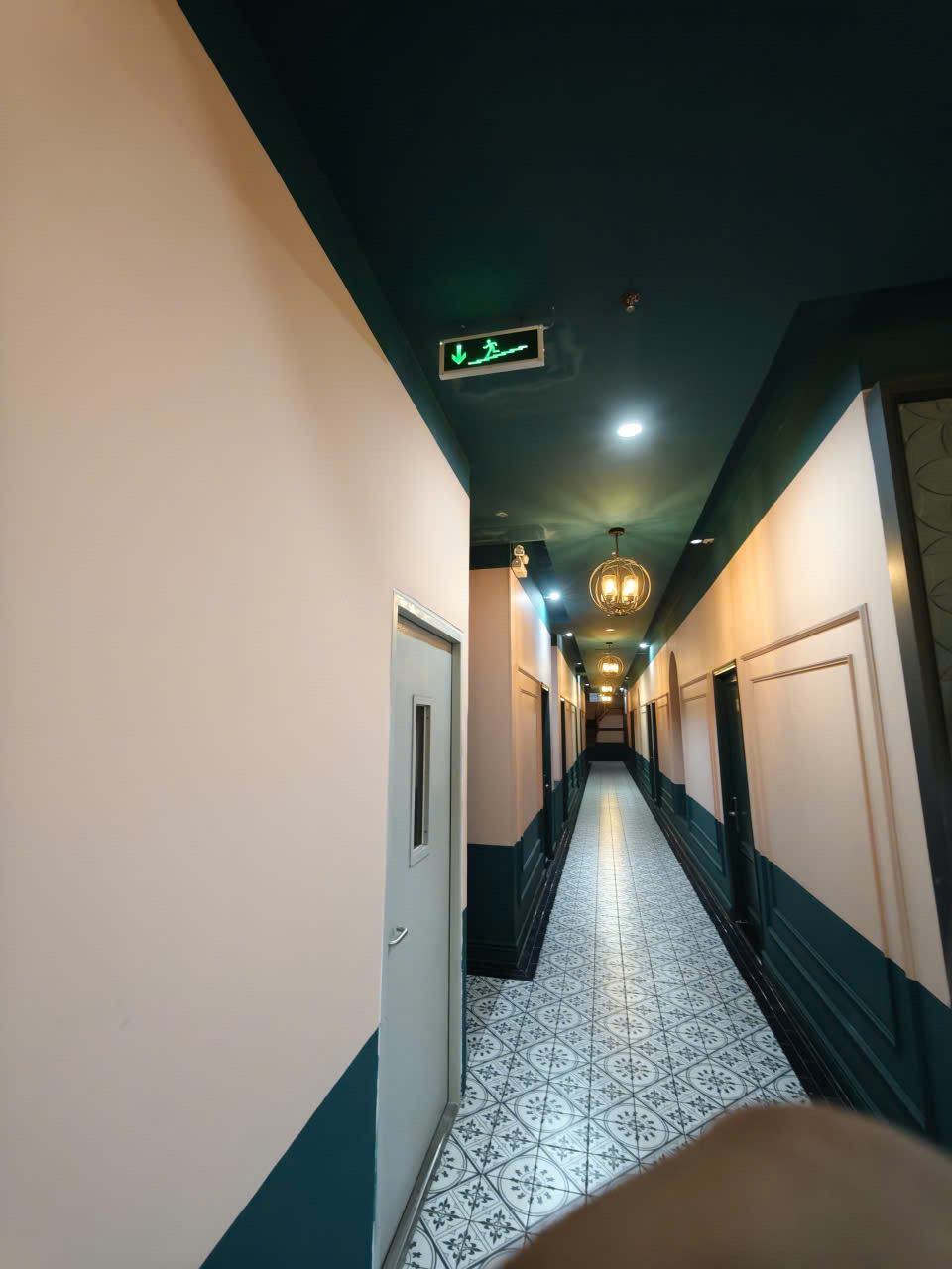 Đèn & lối thoát nạn Tầng 3