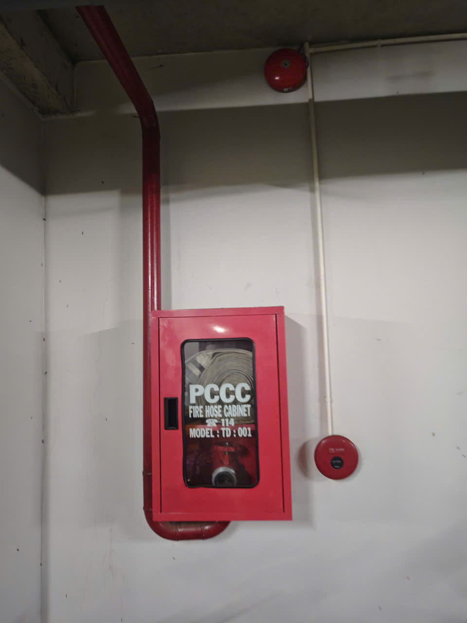 Tủ vòi chữa cháy Hầm