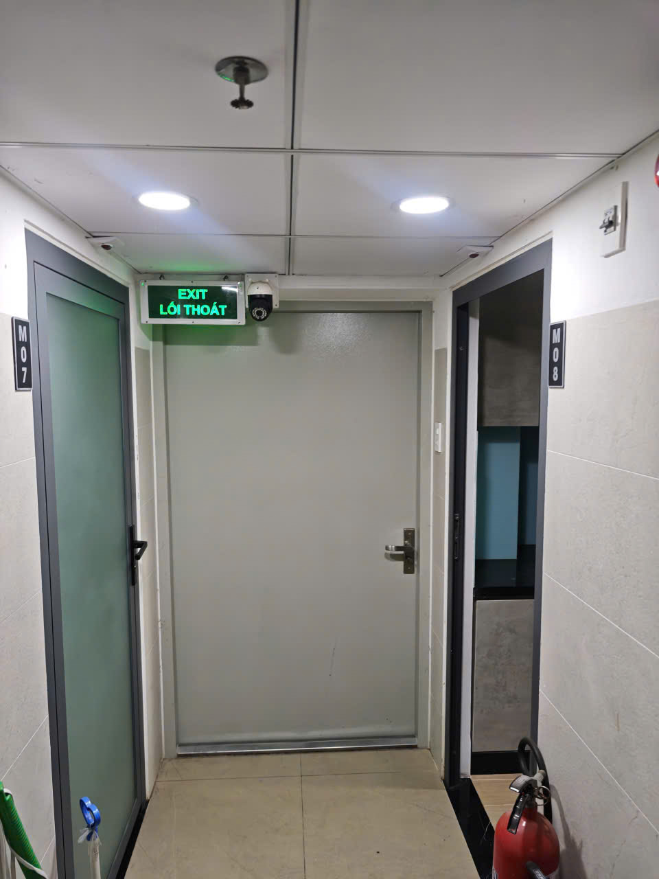 Đèn thoát hiểm & lối thoát hiểm lửng