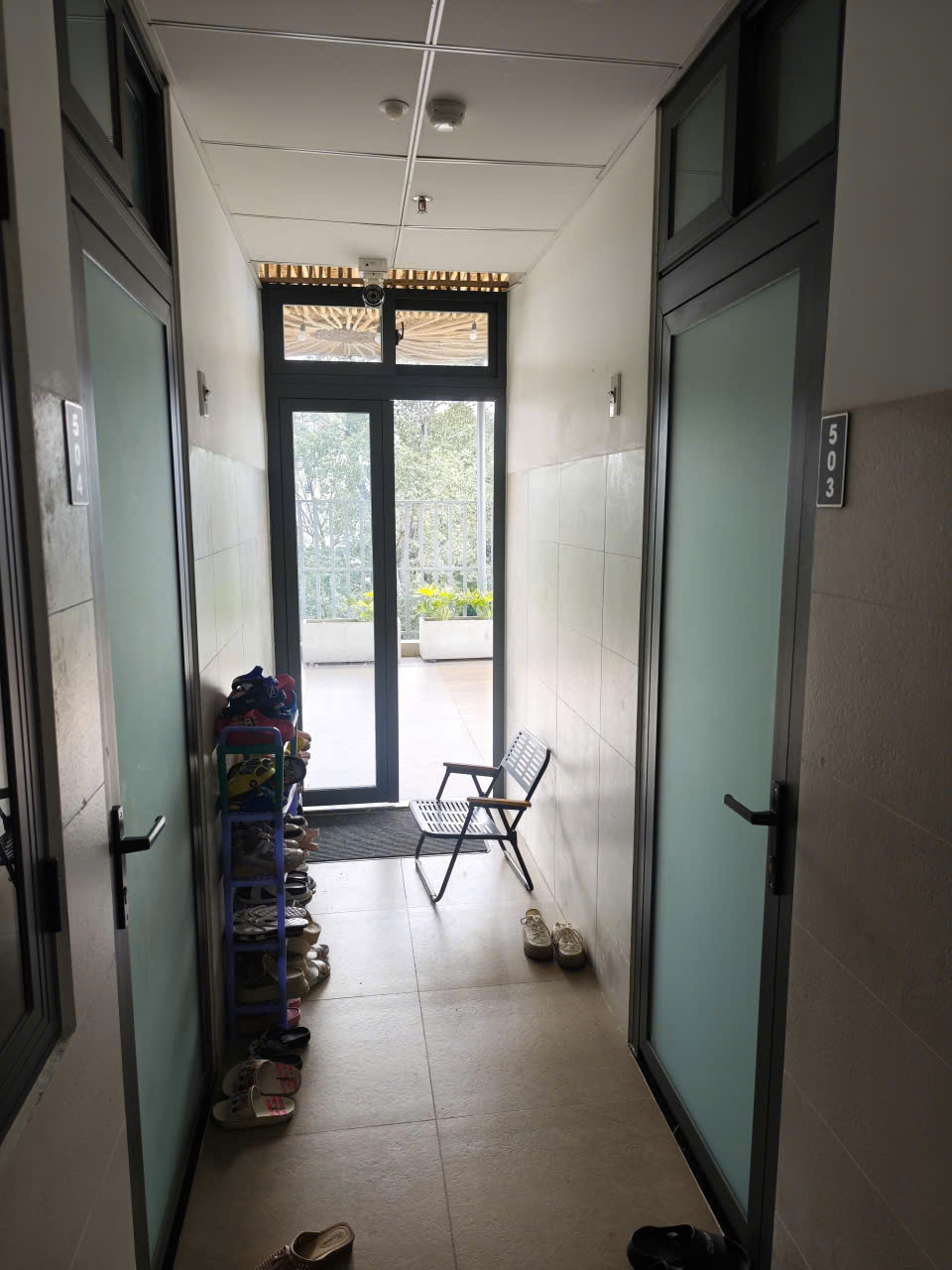 Cảm biến báo khói & Sprinkler tự chữa cháy hành lang lầu 5