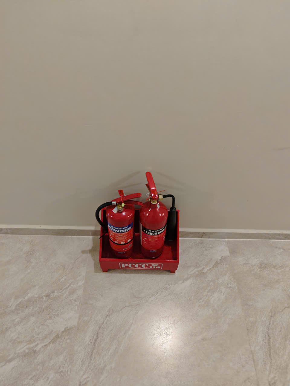 Bình chữa cháy ở lầu 3
